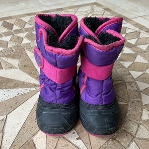 Size 6 snow boots
